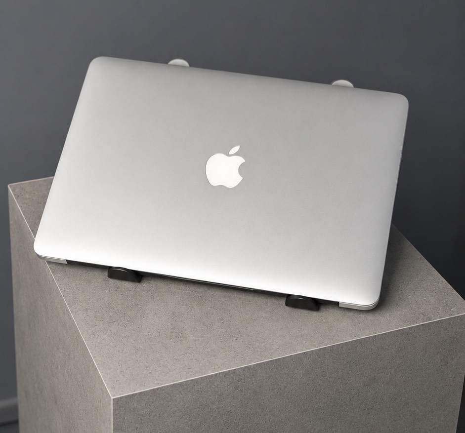 لپتاپ استوک اپل مدل MacBook Air ۱۴۶۶