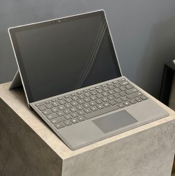 سرفیس پرو استوک مایکروسافت مدل surface pro4