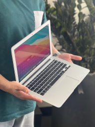 لپتاپ استوک اپل مدل MacBook Air ۱۴۶۶
