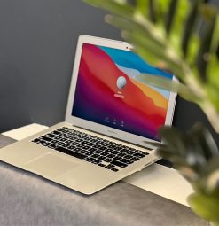 لپتاپ استوک اپل مدل MacBook Air ۱۴۶۶